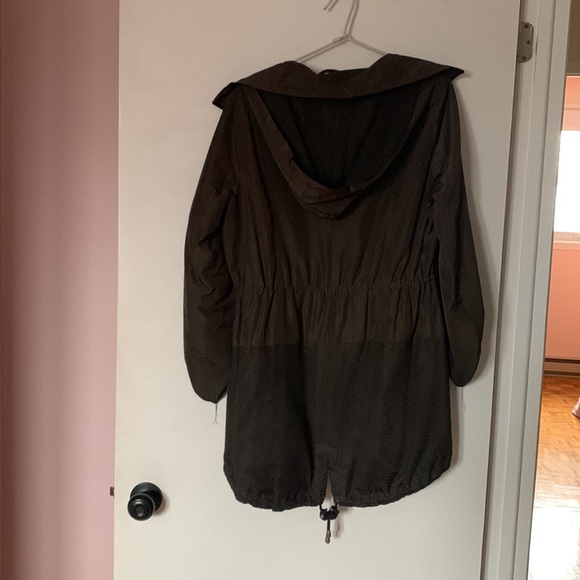 Green rain coat for women - Picture 2 of 3